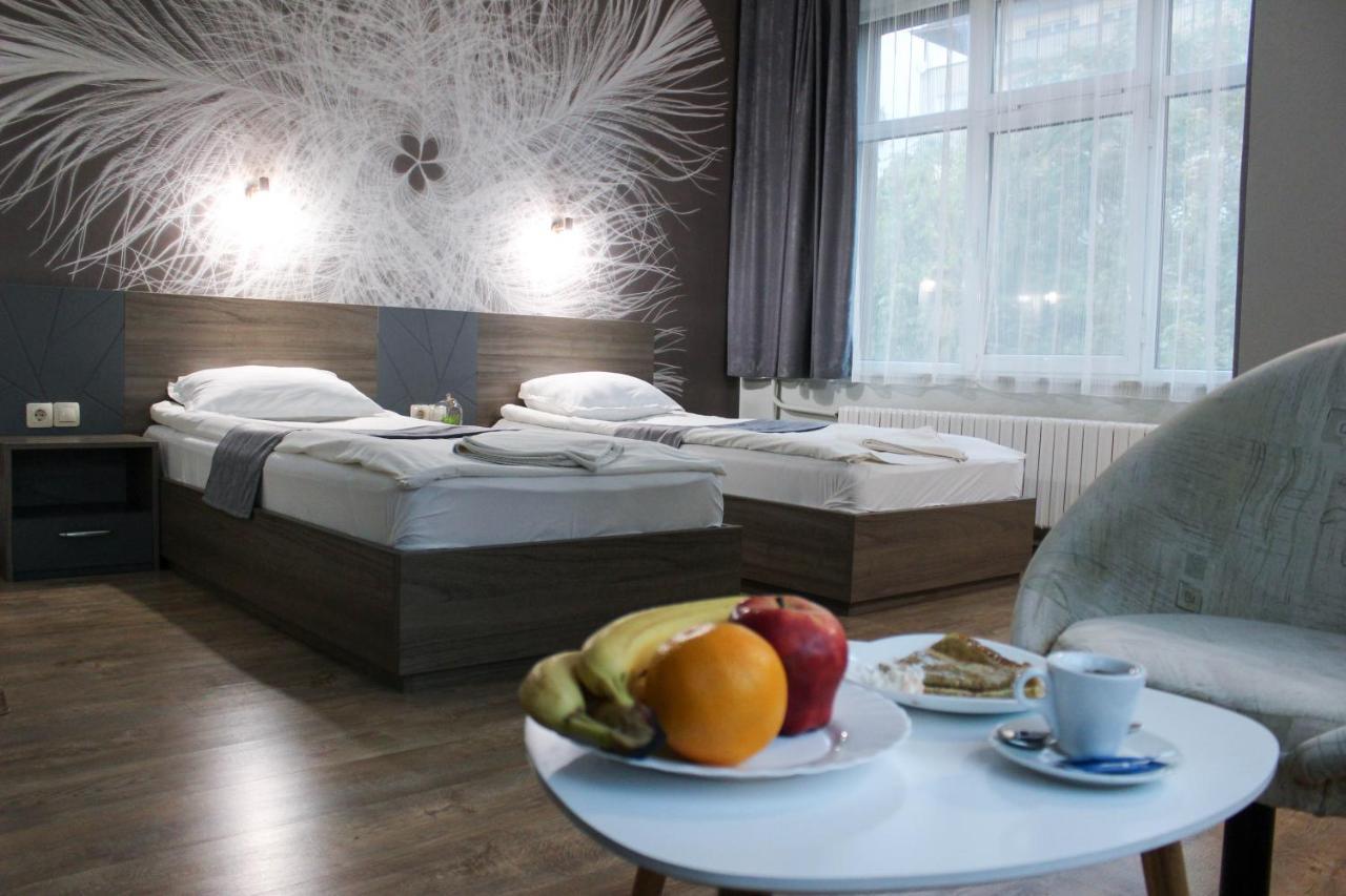 Hotel Ezeroto สตาราซาโกรา ภายนอก รูปภาพ