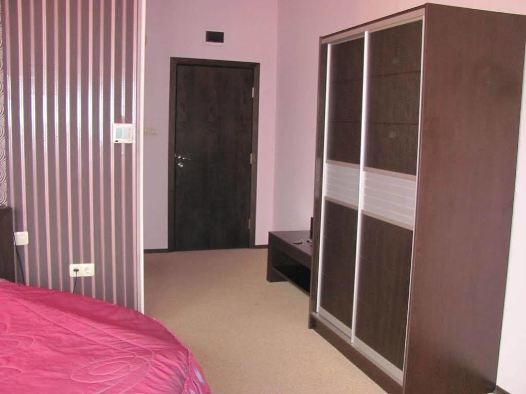 Hotel Ezeroto สตาราซาโกรา ภายนอก รูปภาพ