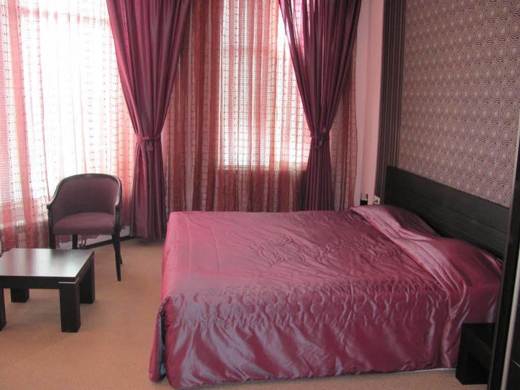 Hotel Ezeroto สตาราซาโกรา ภายนอก รูปภาพ